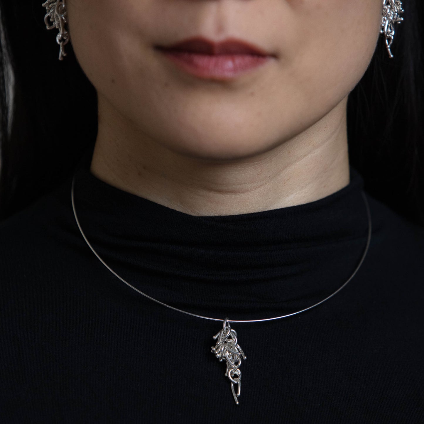 FALLS PENDANT NECKLACE