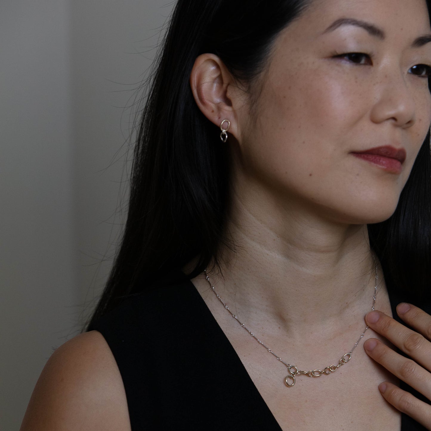 CONTOUR - SG Necklace 14k Gold With Sterling Silver Bar Chain.