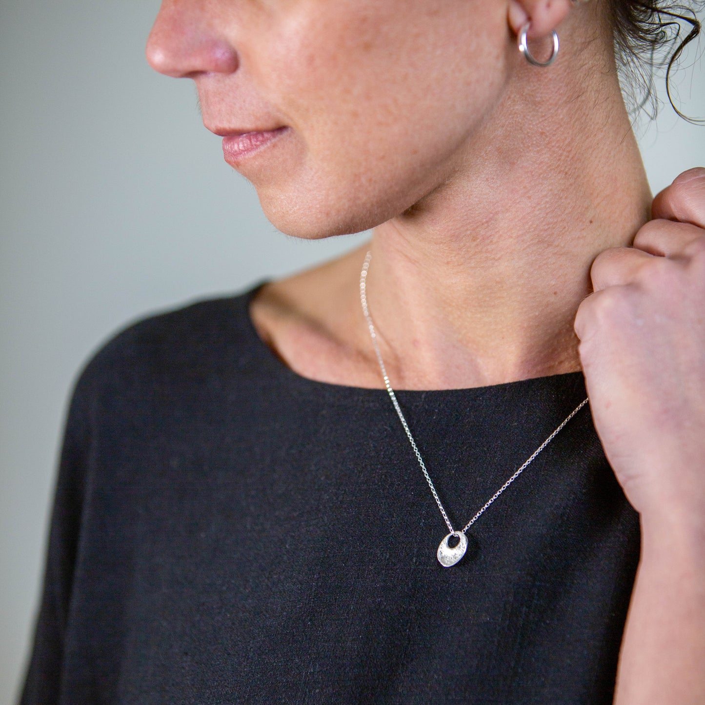 HEPWORTH NECKLACE