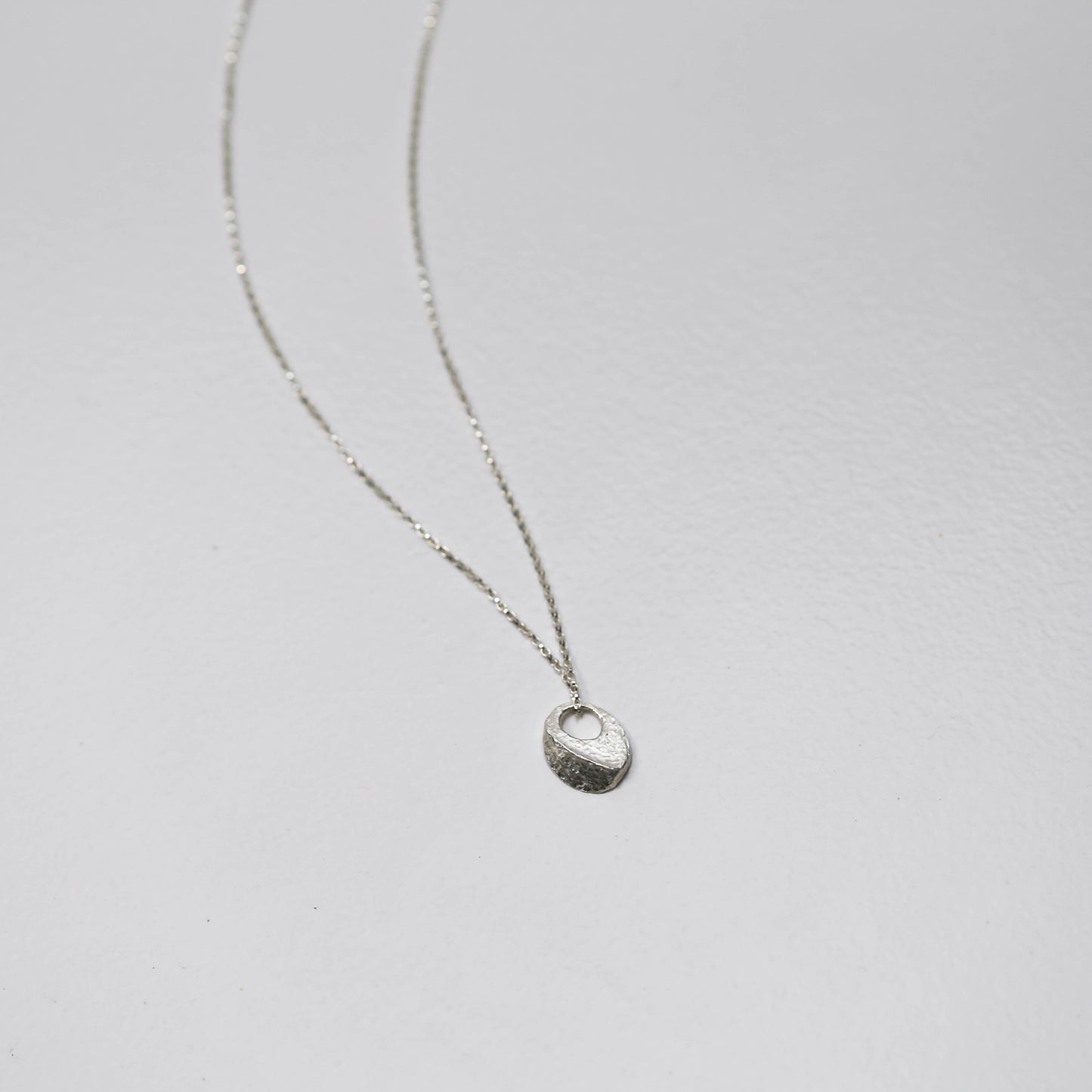 HEPWORTH NECKLACE