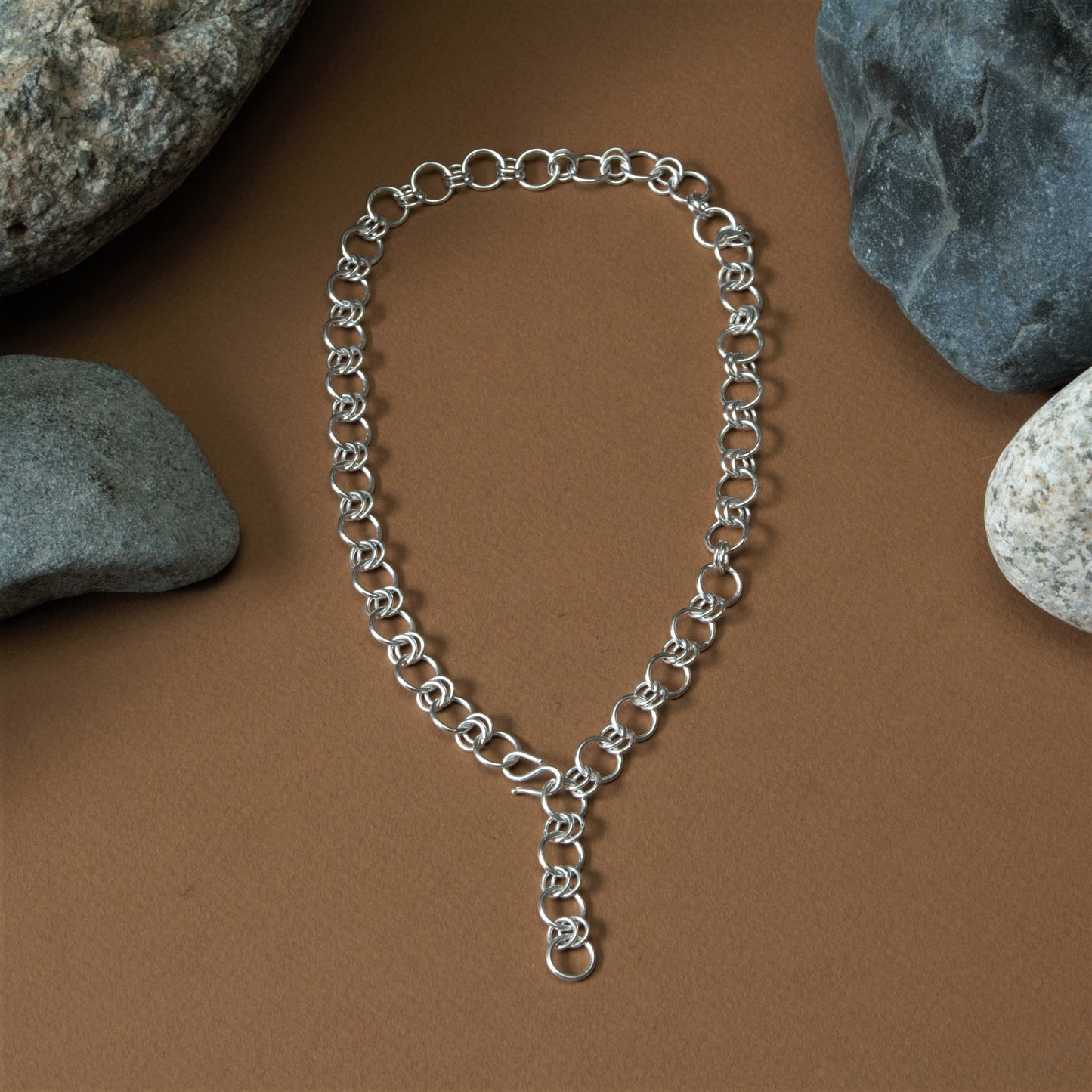 HOOPLA CHAIN NECKLACE