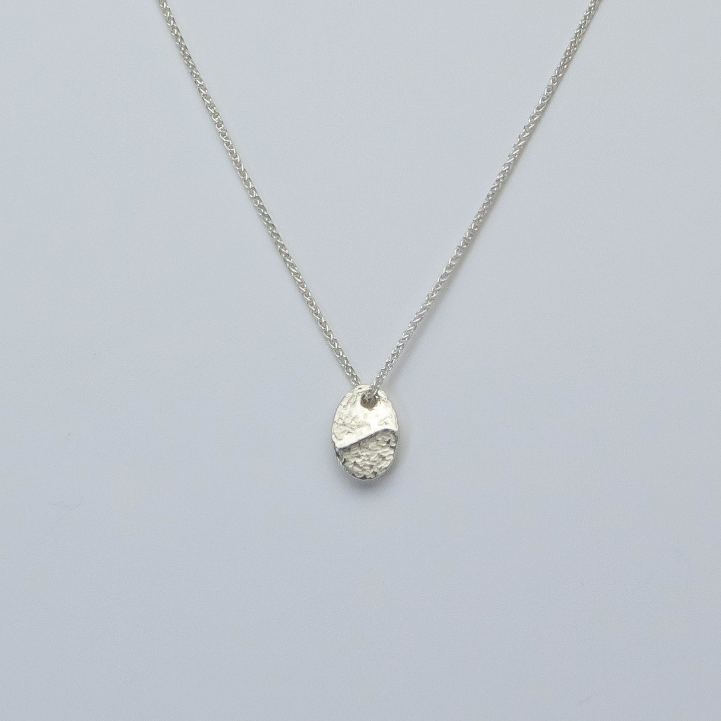 MOORE NECKLACE