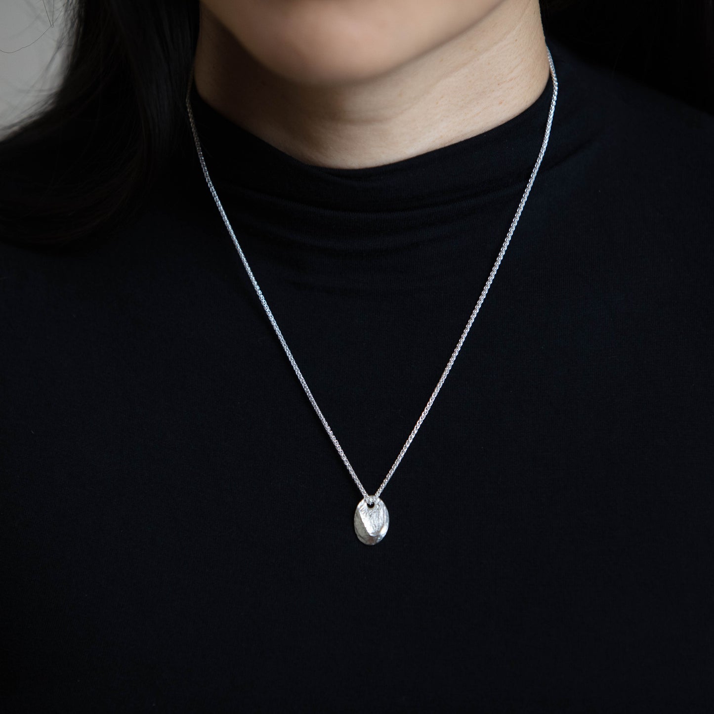 MOORE NECKLACE