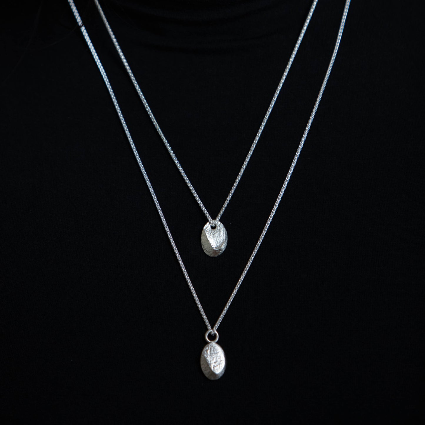 MOORE NECKLACE
