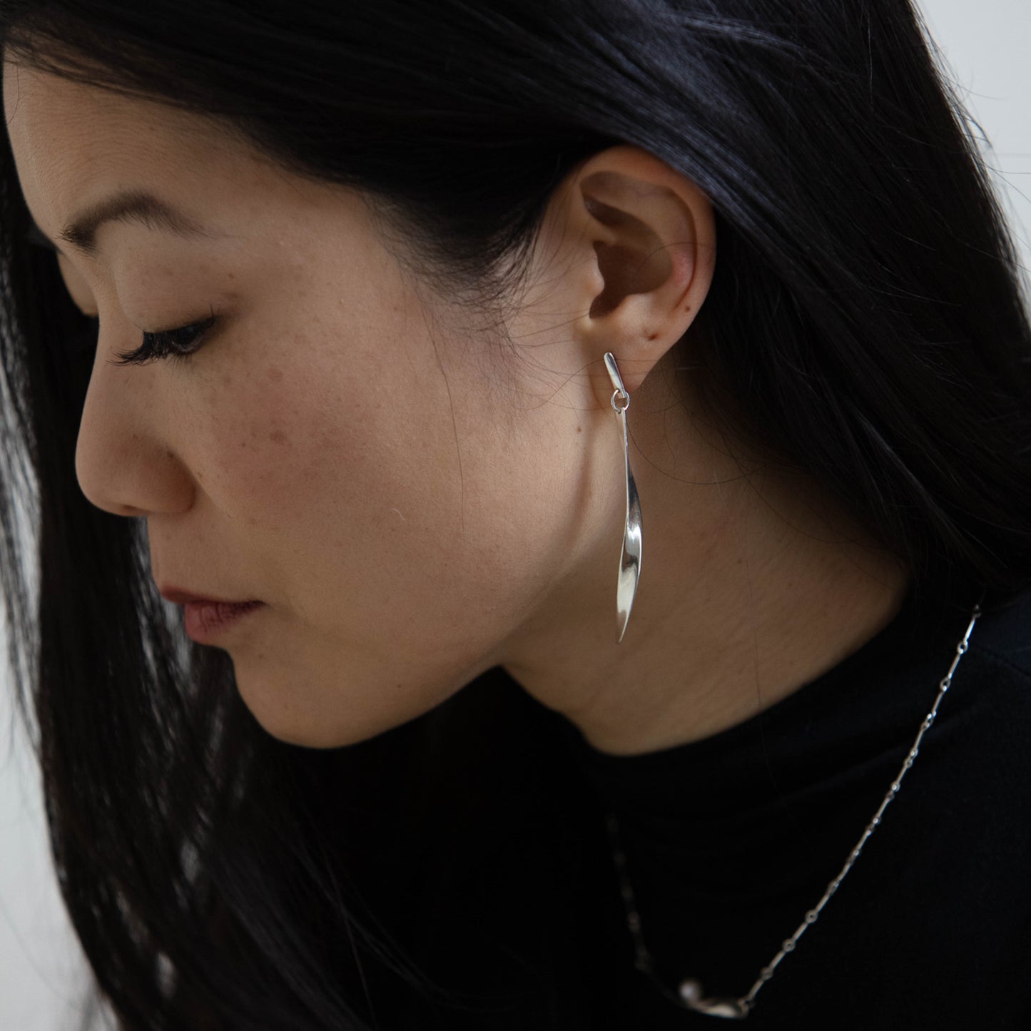 WHISPER PENDULUM EARRINGS