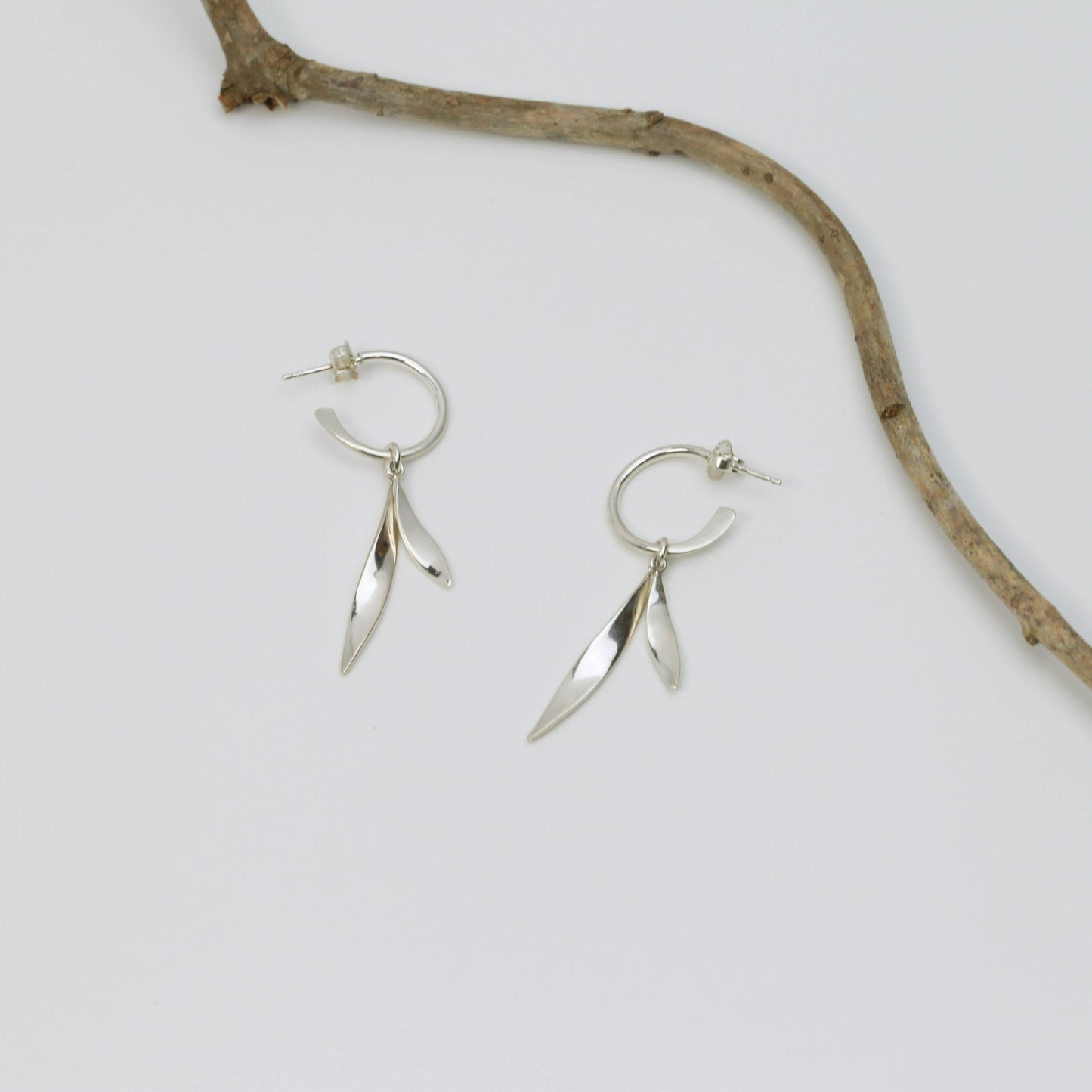 WILLOW HOOP EARRINGS