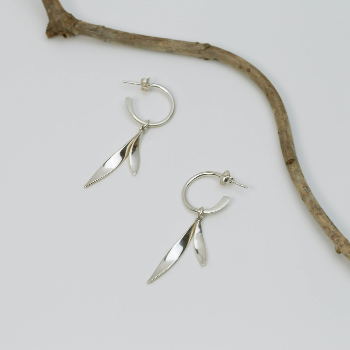 WILLOW HOOP EARRINGS