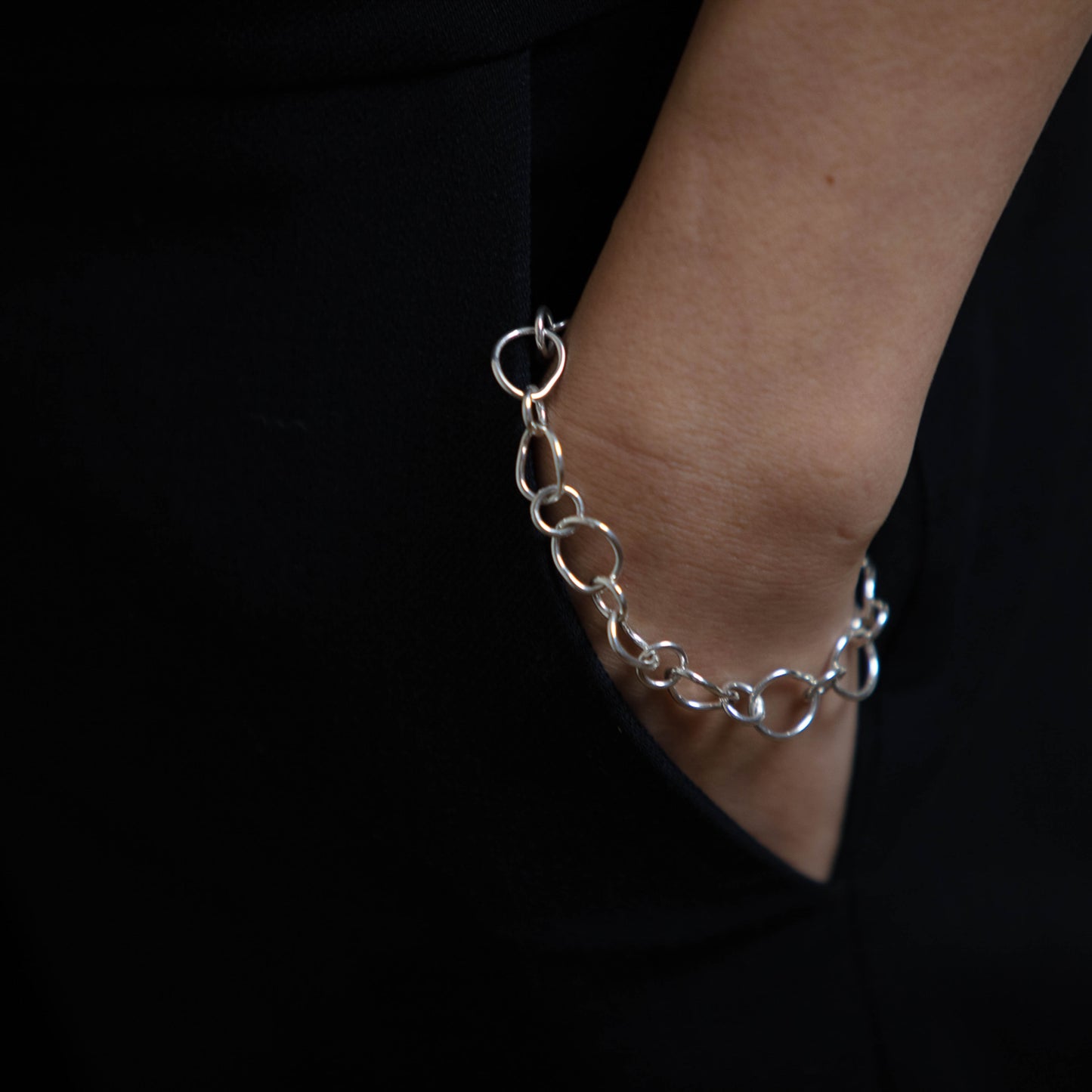 CONTOUR - Chain Bracelet