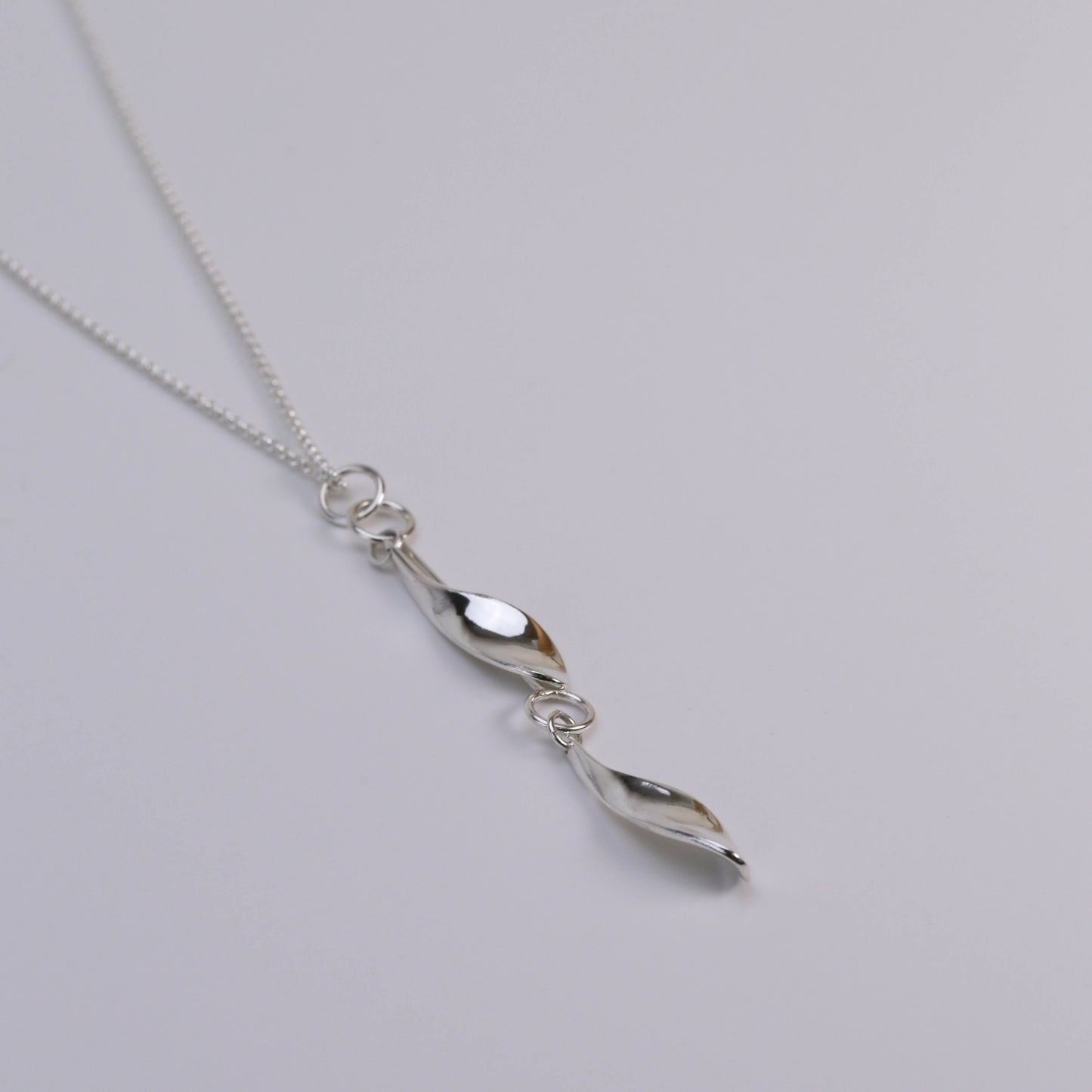 DEWDROP NECKLACE