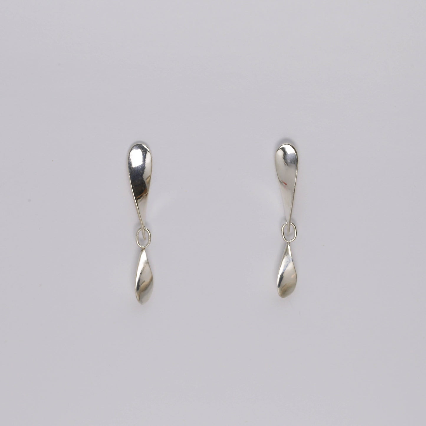 DROPLETS EARRING