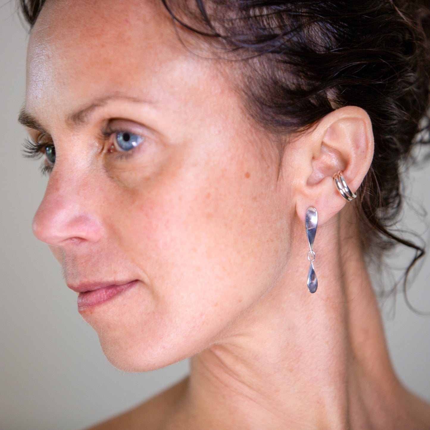DROPLETS EARRING