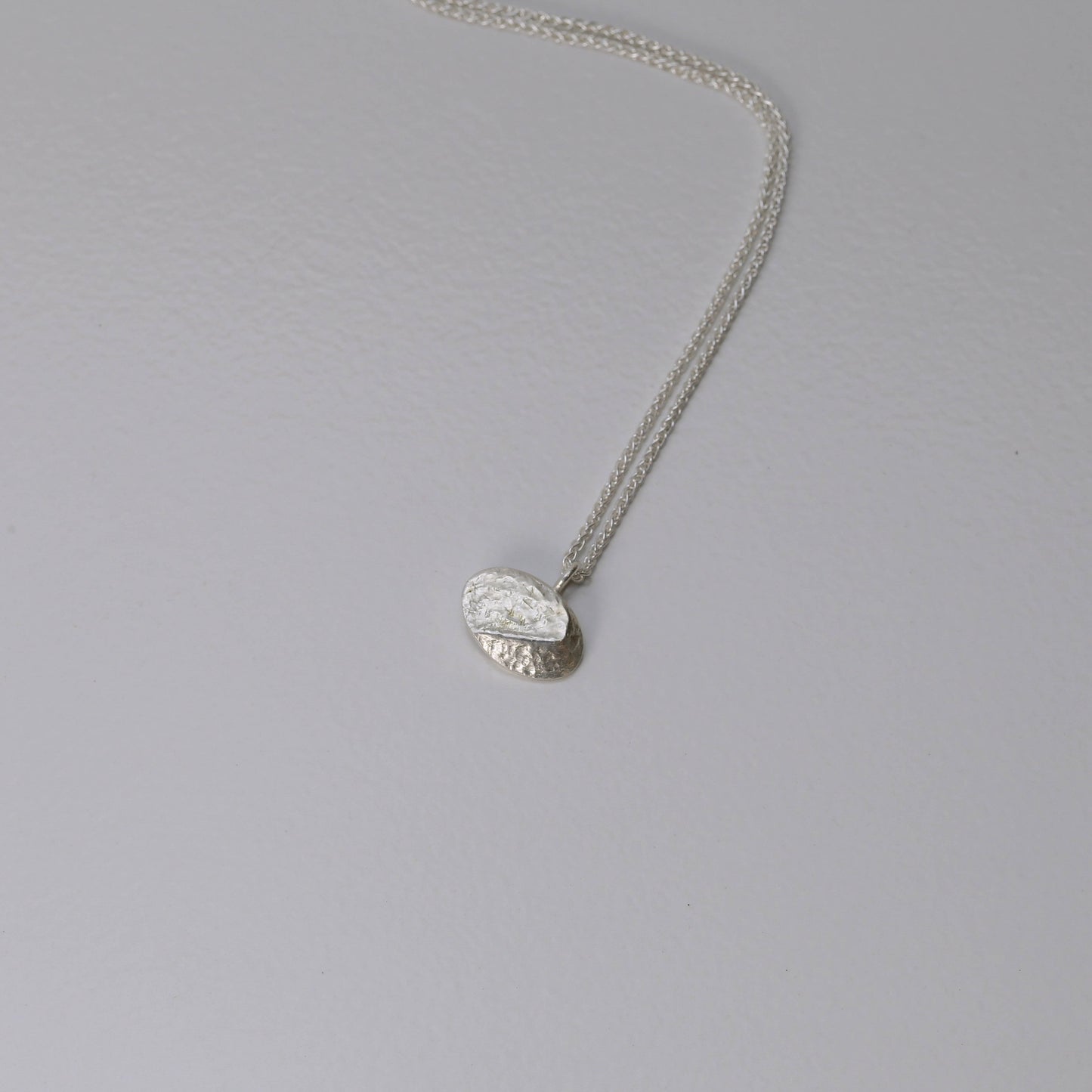 MOORE NECKLACE