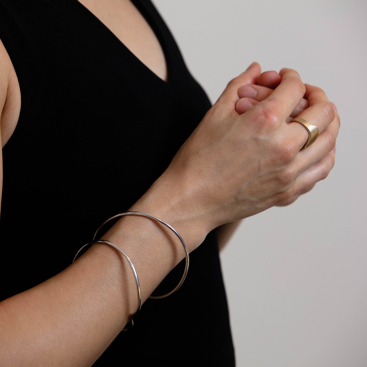 OVAL BRACELET