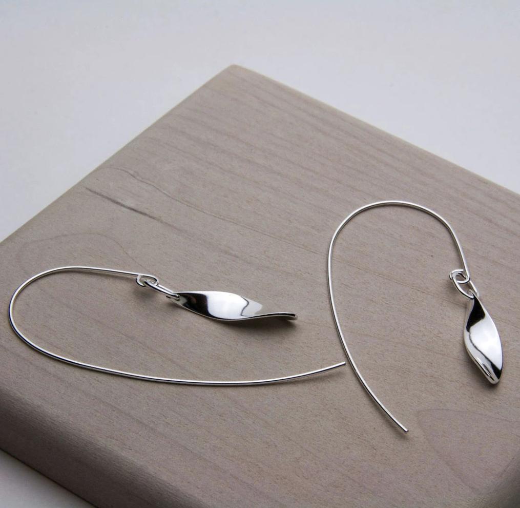 HANGING PETAL EARRINGS - JewellerAJGreen