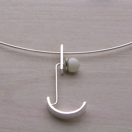DOC NECKLACE I 2