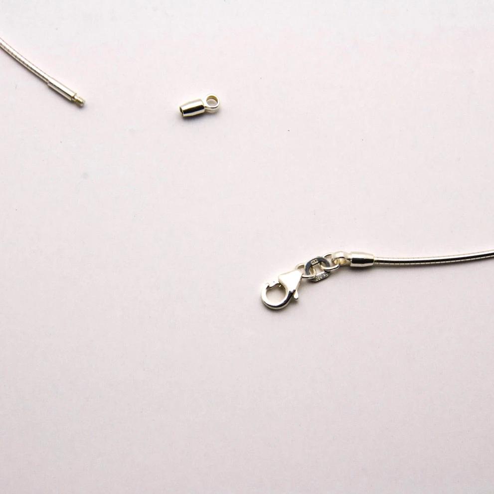 WHISPER NECKLACE 7