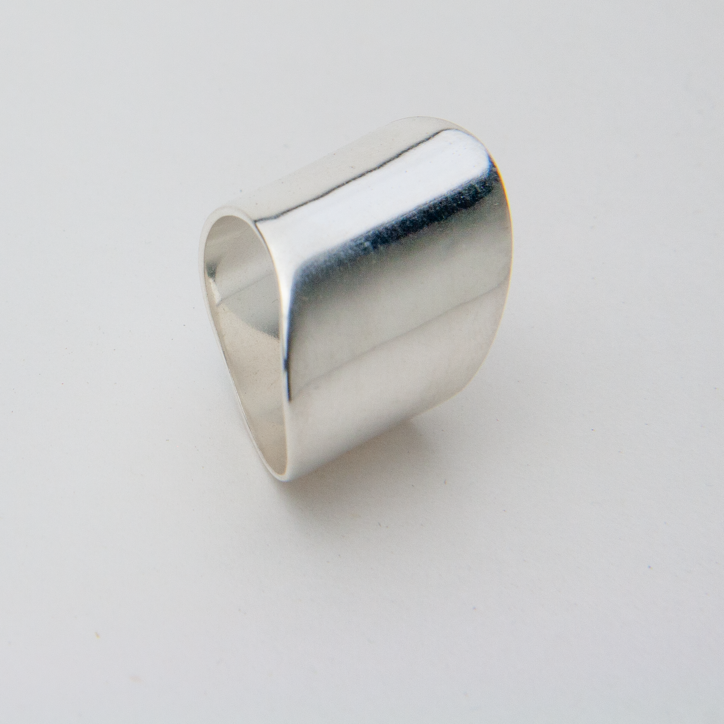 BOLD RING - JewellerAJGreen