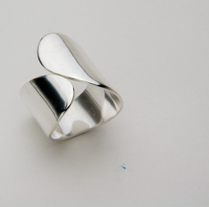 LOVERS RING 1
