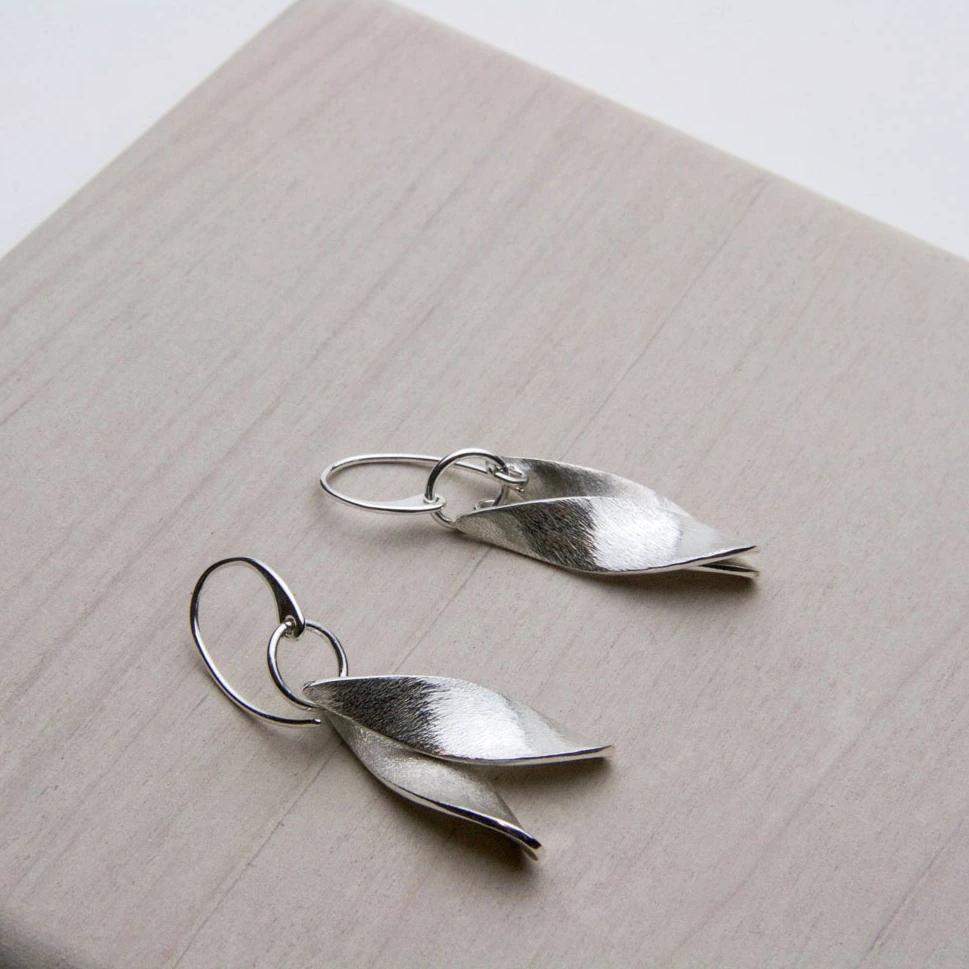 #BUD EARRINGS
#Floral Bud Earrings
#Minimalist Bud Earrings
#Gold Bud Earrings
#Silver Bud Earrings
#Chic Bud Earrings
#Unique Bud Earrings
#Small Bud Earrings
#Nature-Inspired Earrings
#Statement Bud Earrings
#Delicate Bud Earrings
#Fashion Earrings