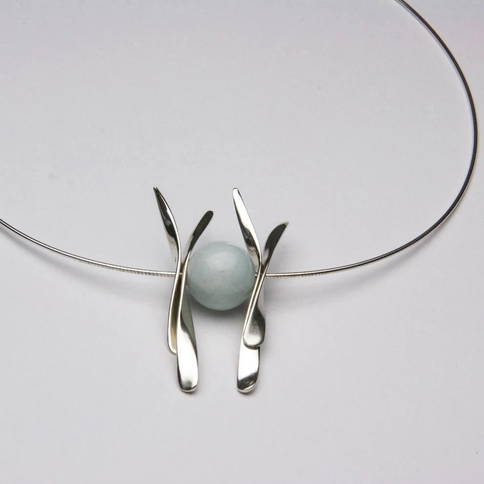 WHISPER NECKLACE 4