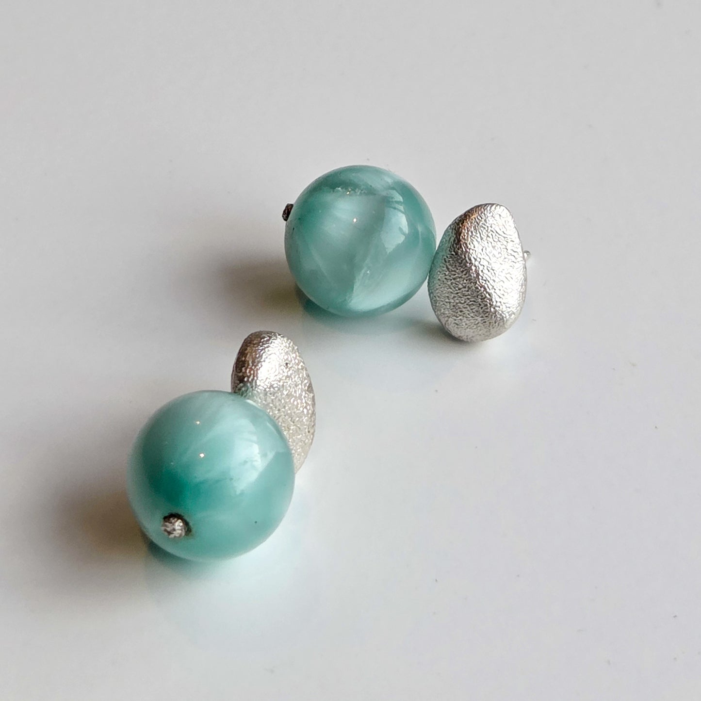 SARSEN PENDANT EARRINGS