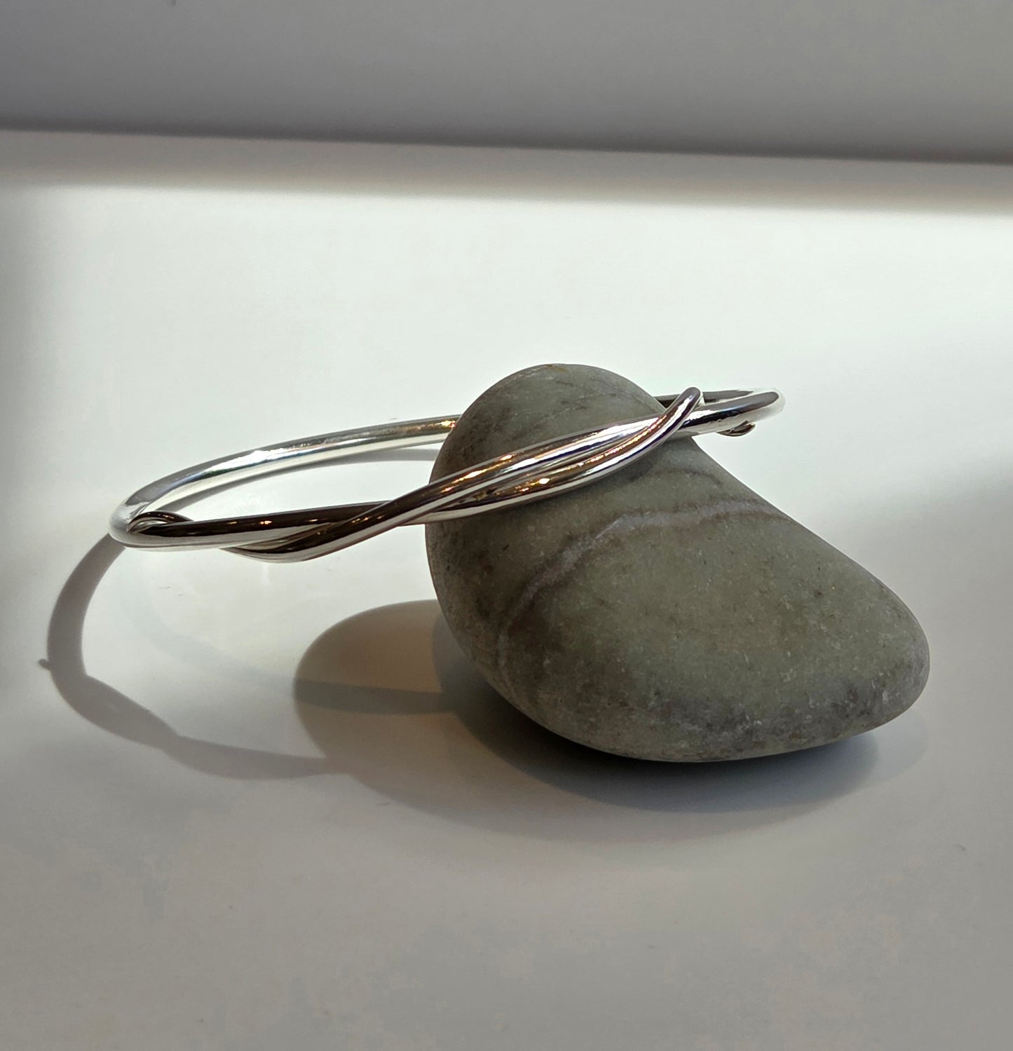 TENDRIL BANGLE