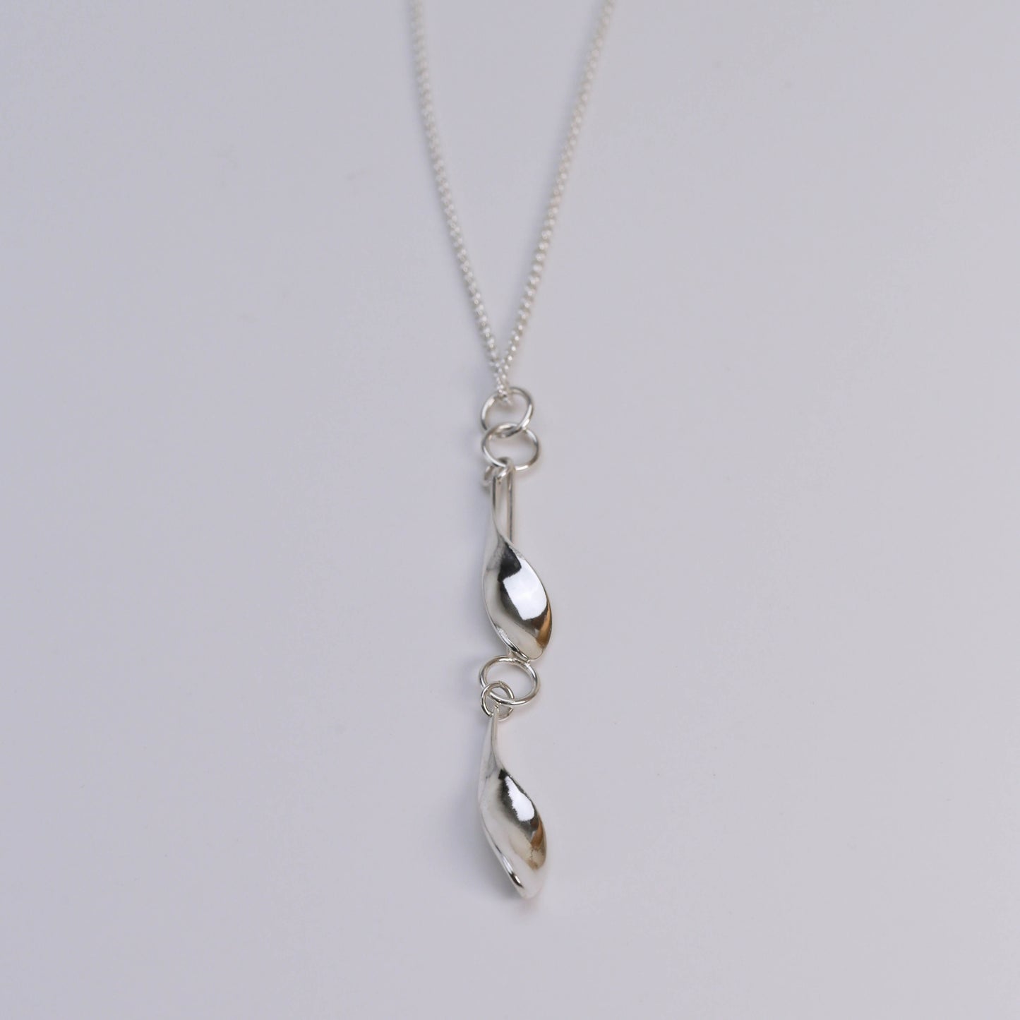 DEWDROP NECKLACE