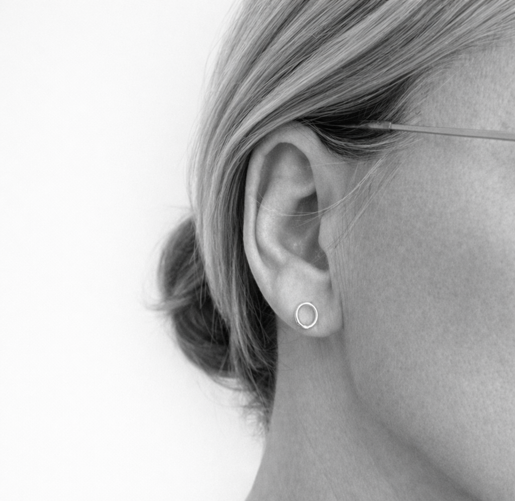 CONTOUR - SG Gold Stud Earrings